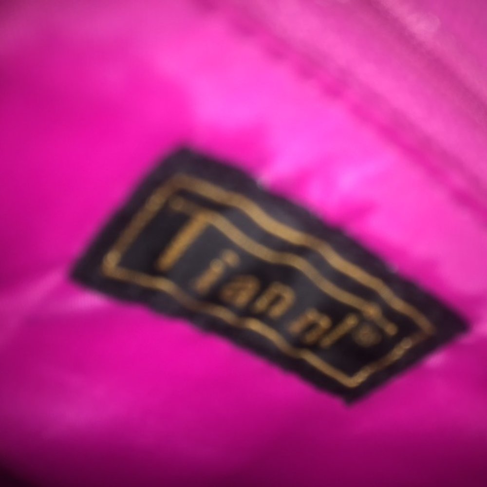 Tianni Flip Flops Purse - Picture 7 of 8
